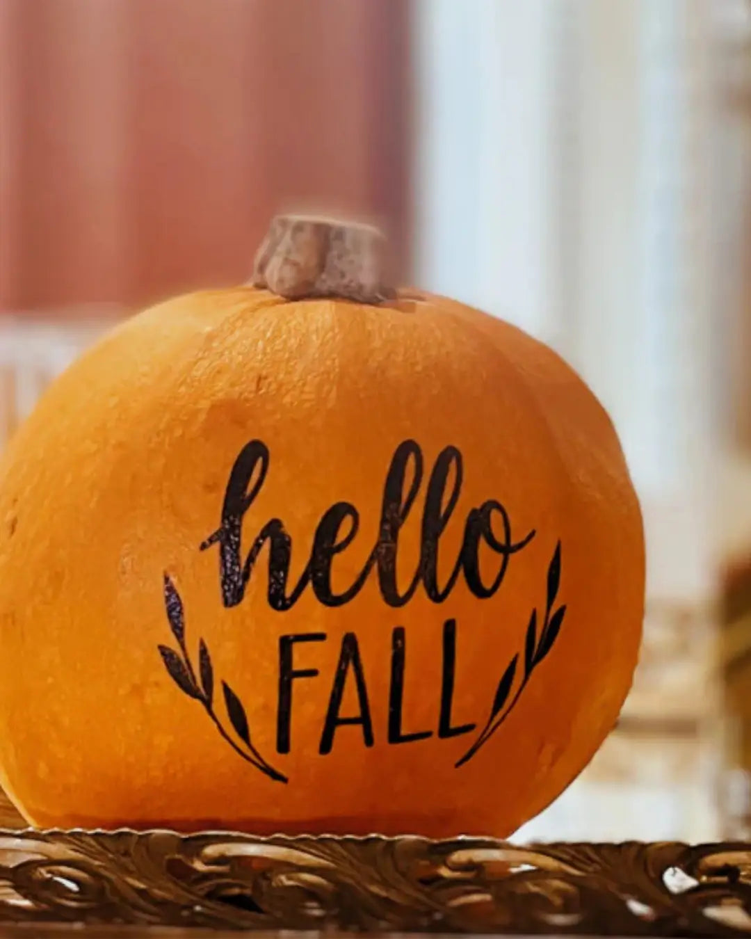 Why a Fall Painted Pumpkin Is the Perfect No-Carve Option for Seasonal Decorating